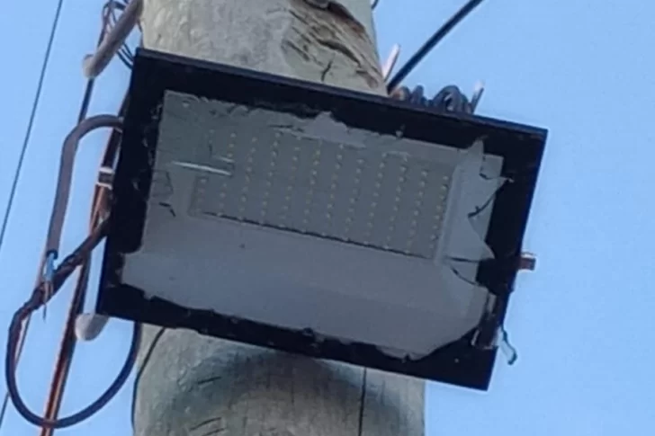 Vecinos en alerta por una banda de menores que se dedican a hacer daño todas las noches