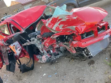 Entró borracho a una concesionaria, robó un 0km y a las 5 cuadras lo destrozó en un choque Entró borracho a una concesionaria, robó un 0km y a las 5 cuadras lo destrozó en un choque