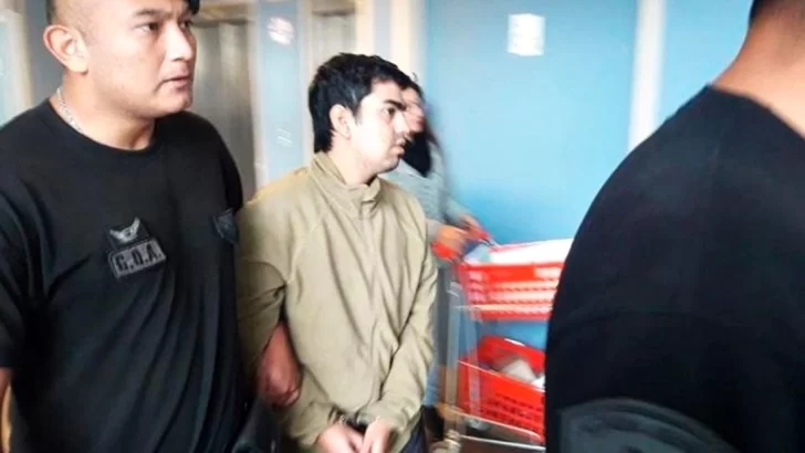 Cambiaron la carátula de la causa contra Lautaro Teruel: podrían darle hasta 25 años Cambiaron la carátula de la causa contra Lautaro Teruel: podrían darle hasta 25 años