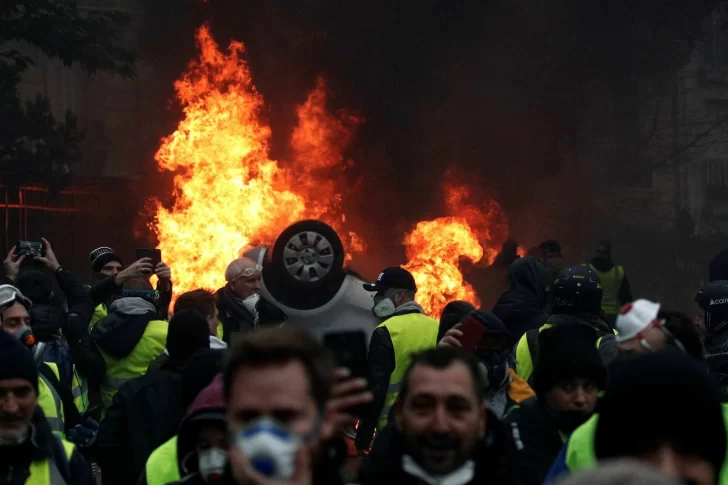 Casi 150 detenidos en París por los disturbios tras la derrota del PSG en la Champions