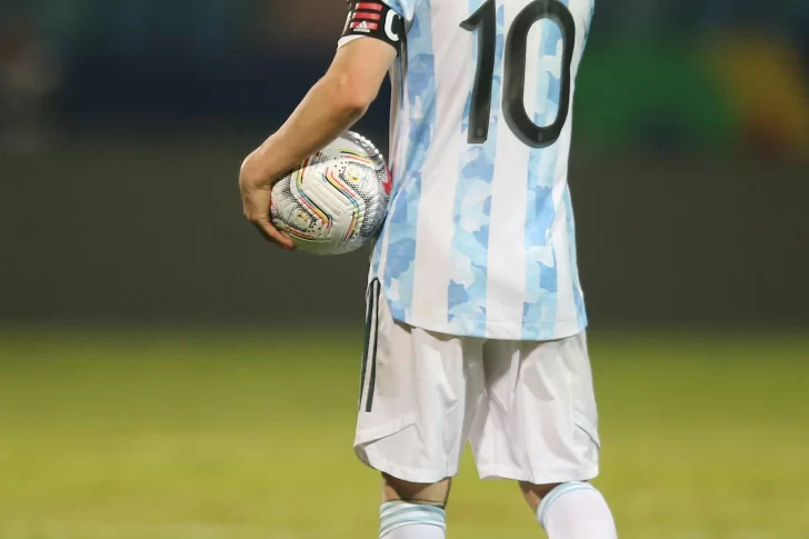 Ni tan Messi, ni tan Diego