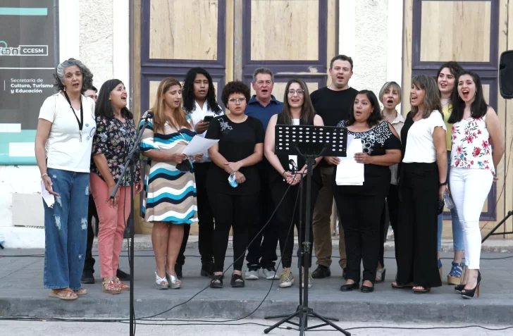 El canto lírico sale a la calle