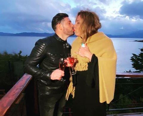 Una romántica sorpresa Una romántica sorpresa