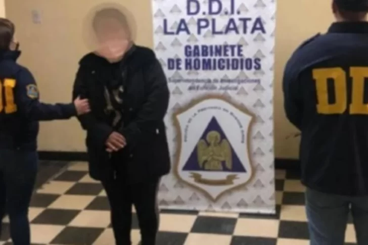 La exactriz porno Lana Rhoades posó en ropa interior al borde de la censura