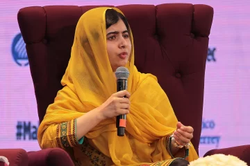 Malala, premio Nobel de la Paz, instó a los talibanes a permitir el regreso de niñas a la escuela Malala, premio Nobel de la Paz, instó a los talibanes a permitir el regreso de niñas a la escuela
