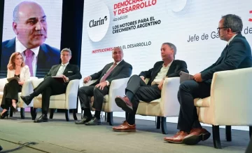 Manzur: “La Argentina tiene niveles de pobreza inaceptables”