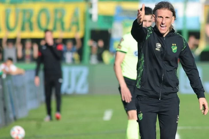 Sebastián Beccacece anunció su salida de Defensa y Justicia