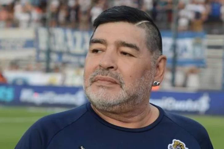 Maradona agonizó 12 horas y los médicos fueron “indiferentes” a su posible muerte