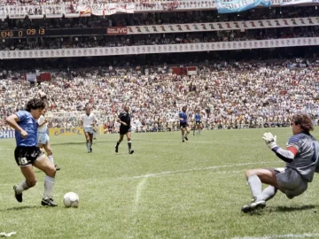 Pagan 2,29 millones de euros por la pelota del segundo gol de Maradona a los ingleses Pagan 2,29 millones de euros por la pelota del segundo gol de Maradona a los ingleses