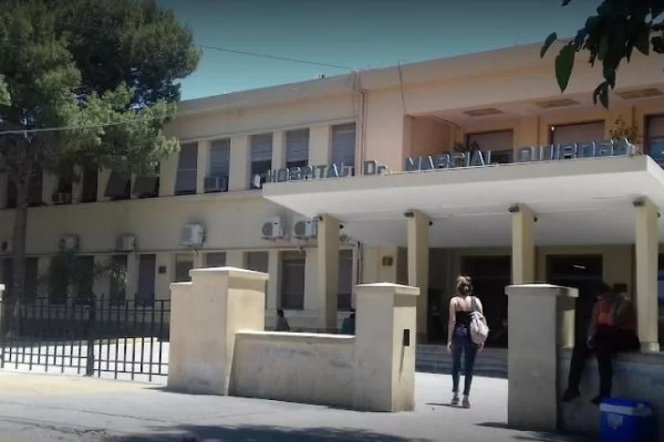 Dos niños, uno con la cara quemada, fueron hospitalizados por prender fuego un colchón