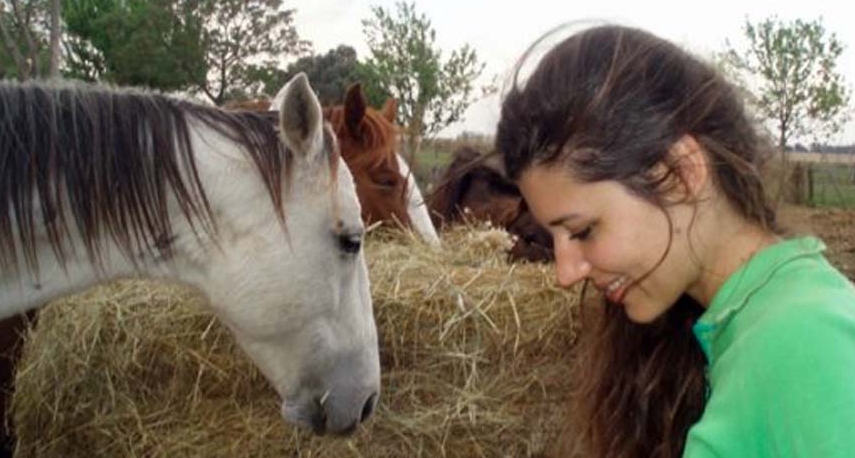 “Muelas de vaca”: de qué se trata la dolencia que afecta la salud de María Valenzuela “Muelas de vaca”: de qué se trata la dolencia que afecta la salud de María Valenzuela