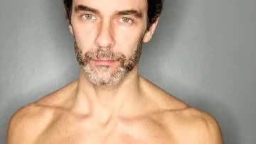 Mariano Martínez se desnudó y revolucionó las redes Mariano Martínez se desnudó y revolucionó las redes