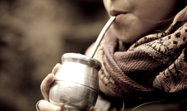 Tomá mate, tomá nota Tomá mate, tomá nota