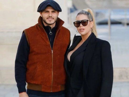 Neymar se burló de Icardi por el look que tuvo en un desfile Louis Vuitton Neymar se burló de Icardi por el look que tuvo en un desfile Louis Vuitton