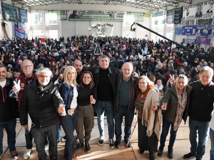 Máximo Kirchner cuestionó a Martín Guzmán por no involucrarse en “las disputas de poder”