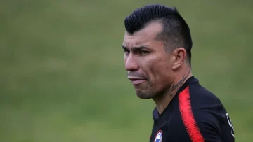 Gary Medel, tras el maltrato denunciado por la Selección: “Se la tienen que comer calladitos” Gary Medel, tras el maltrato denunciado por la Selección: “Se la tienen que comer calladitos”