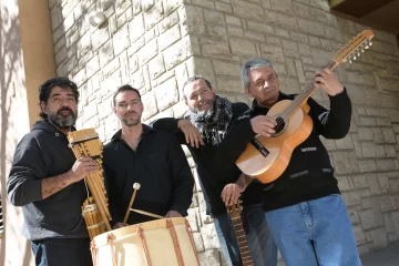 Mensajeros de los sonidos de la tierra Mensajeros de los sonidos de la tierra