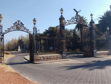 Proponen una consulta popular para definir si Mendoza debe separarse de Argentina Proponen una consulta popular para definir si Mendoza debe separarse de Argentina