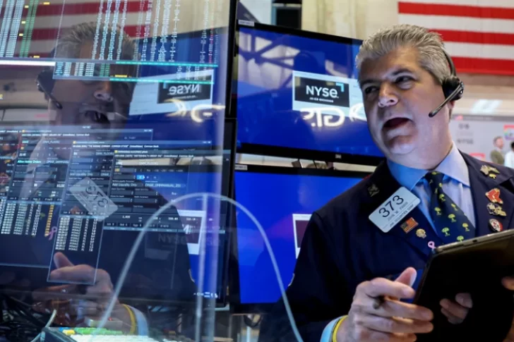 Los mercados internacionales registran bajas de hasta 11% en los bonos soberanos argentinos