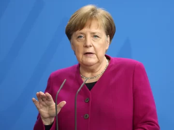 La inquietante advertencia de Merkel sobre una nueva pandemia por las mutaciones del coronavirus