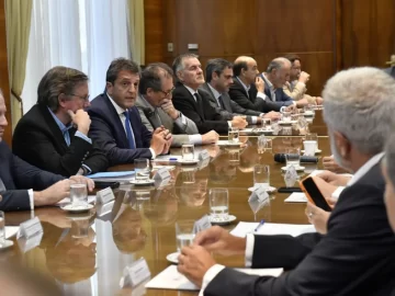 El Gobierno lanzó el “dólar soja 2”: será de 230 pesos y regirá hasta fin de año El Gobierno lanzó el “dólar soja 2”: será de 230 pesos y regirá hasta fin de año