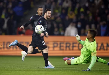 PSG, con Messi de titular, sufrió un duro golpe en su visita a Nantes PSG, con Messi de titular, sufrió un duro golpe en su visita a Nantes