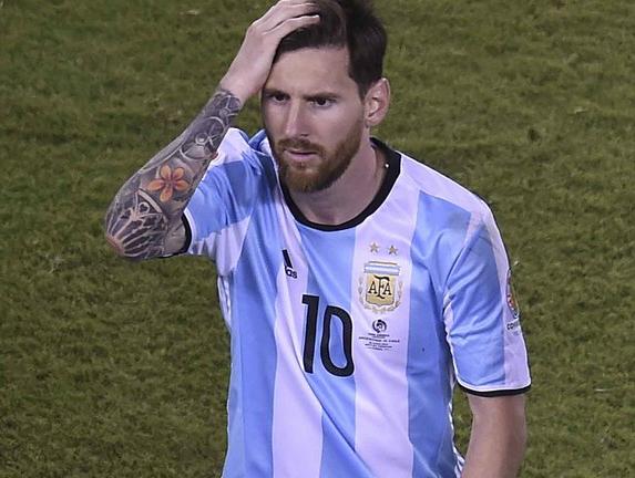 El futbolista más caro del mundo cuesta 296 millones de dólares El futbolista más caro del mundo cuesta 296 millones de dólares