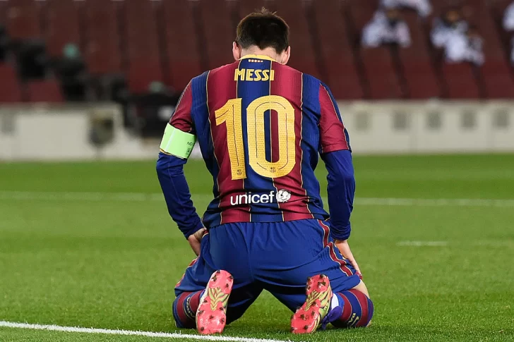 Messi rompió el silencio a días de quedar libre en el Barcelona