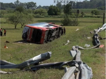 El Gobierno quiere “revisar” la viabilidad de los micros doble piso tras el último accidente El Gobierno quiere “revisar” la viabilidad de los micros doble piso tras el último accidente
