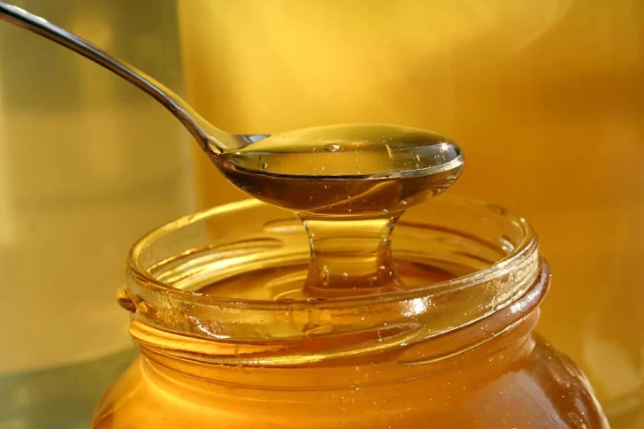 ANMAT prohibió la venta de una miel: la marca que no se puede comercializar