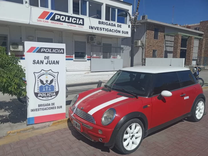 Recuperaron en San Juan un auto de alta gama que era buscado en Mendoza Recuperaron en San Juan un auto de alta gama que era buscado en Mendoza