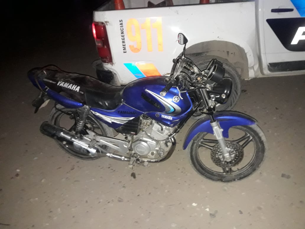 Quiso atrapar a un ladrón y lo atropelló una moto que se dio a la fuga Quiso atrapar a un ladrón y lo atropelló una moto que se dio a la fuga