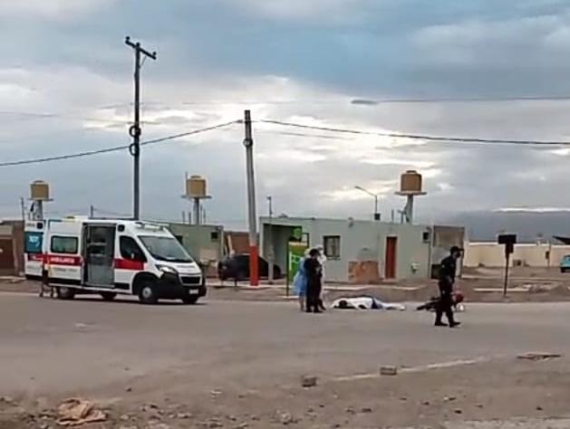 Un hombre que circulaba en moto falleció en el ingreso a un barrio Un hombre que circulaba en moto falleció en el ingreso a un barrio