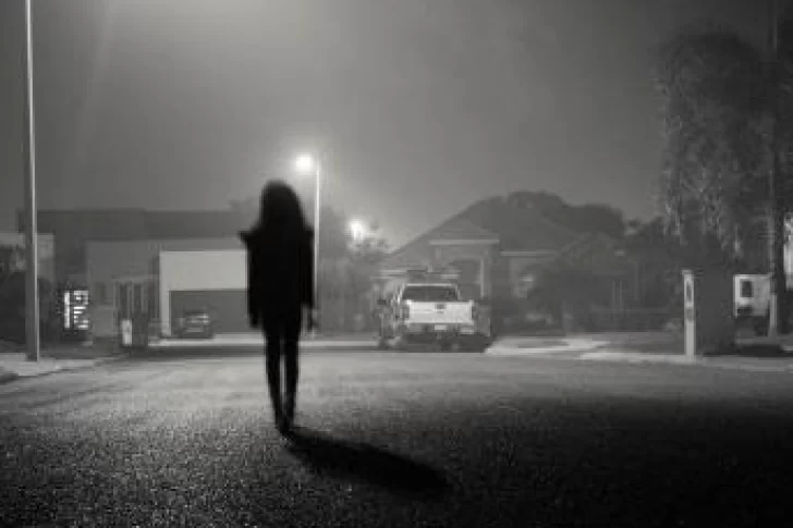 Un pueblo sanjuanino alterado por un “sátiro en moto” que manosea a chicas en las calles