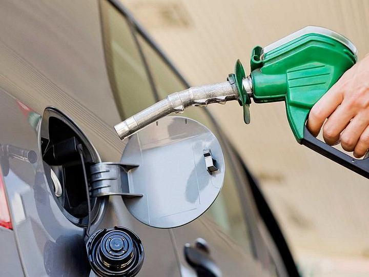 Las petroleras buscan un aumento escalonado sin ‘enojar’ al Poder Ejecutivo