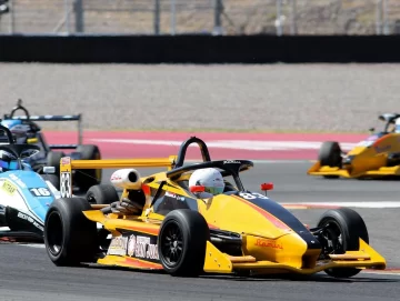Joaquin Naranjo consiguió un sexto puesto en la primera carrera de la F3 Metropolitana Joaquin Naranjo consiguió un sexto puesto en la primera carrera de la F3 Metropolitana
