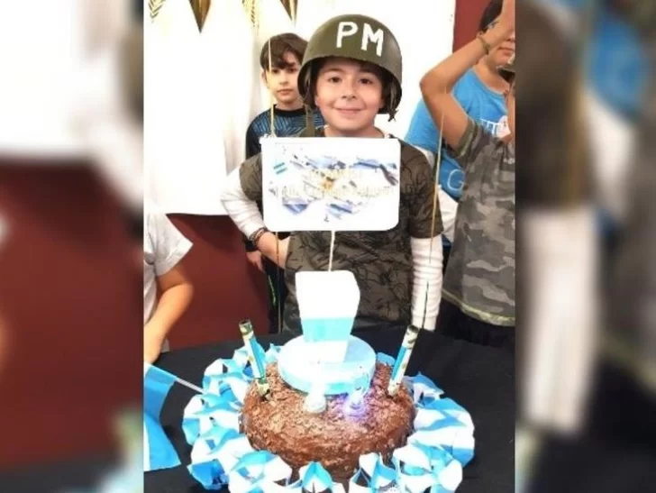 Un niño de 10 años decidió festejar su cumpleaños con un homenaje a Malvinas
