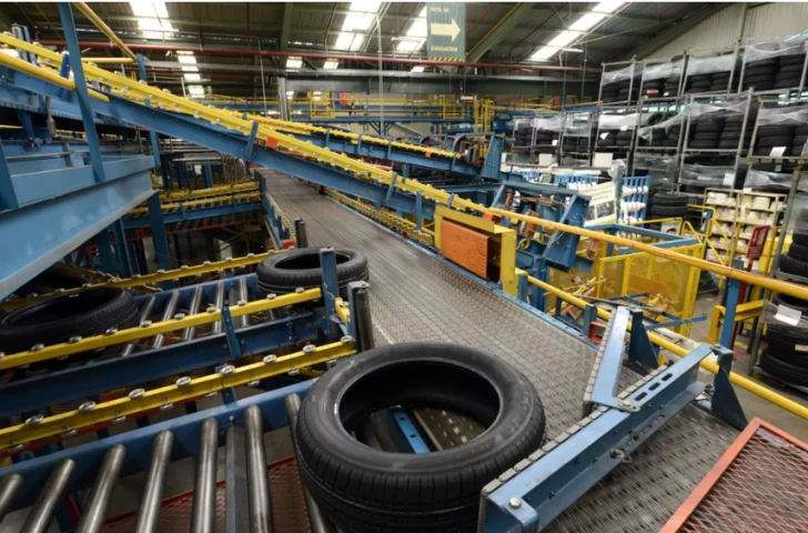 Bridgestone, Pirelli y Fate paralizaron la producción y buscan destrabar el conflicto gremial en Trabajo Bridgestone, Pirelli y Fate paralizaron la producción y buscan destrabar el conflicto gremial en Trabajo