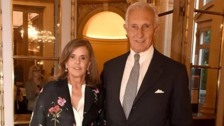 Hallan pólvora en ambas manos de Neuss y en una de Saravia: creen que él disparó y ella se defendió Hallan pólvora en ambas manos de Neuss y en una de Saravia: creen que él disparó y ella se defendió