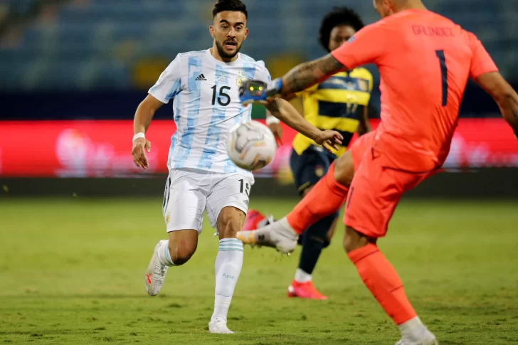 “Messi nos contagia a todos”, dijo Nicolás González