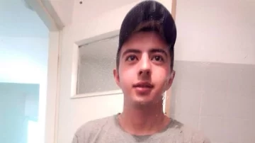 La amenazó de muerte, se escondió en el baño y la acuchilló en el corazón La amenazó de muerte, se escondió en el baño y la acuchilló en el corazón