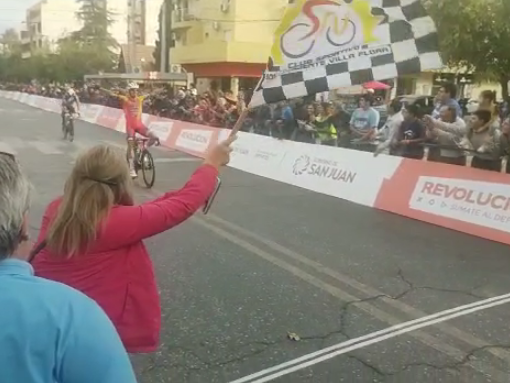 [VIDEO] Mirá la llegada que lo consagró ganador a Nicolás Tivani