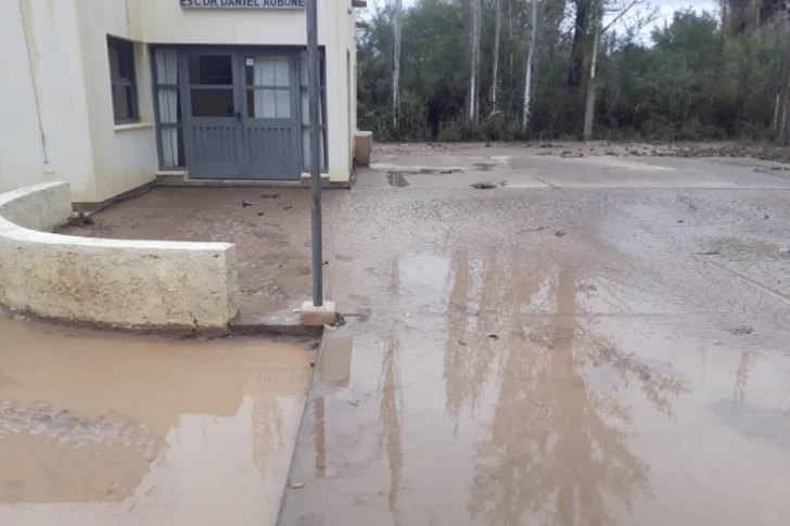 Suspendieron las clases en escuelas de 7 departamentos por las intensas lluvias
