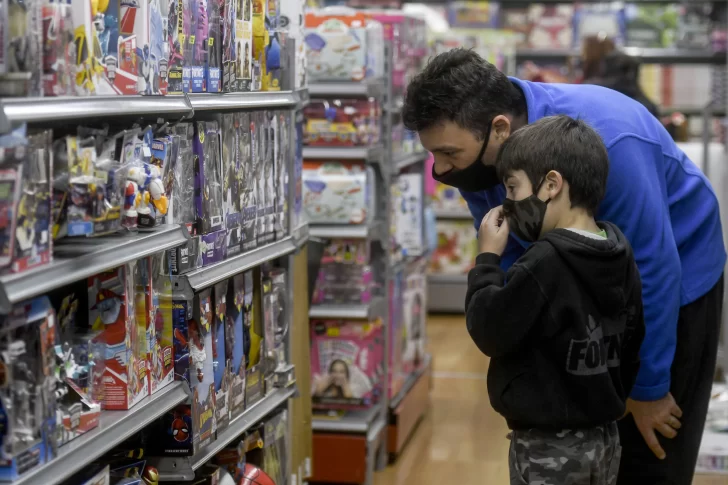 Por el Día de las Infancias bajan las ventas 20,8%, según CAME