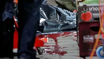 Un hombre acribilló a 5 personas y fue abatido por la Policía