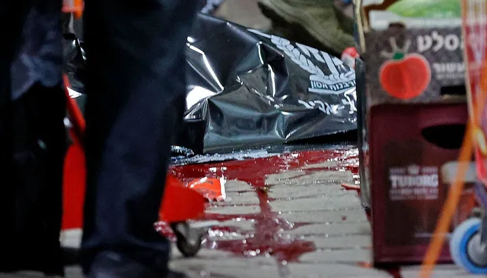 Un hombre acribilló a 5 personas y fue abatido por la Policía