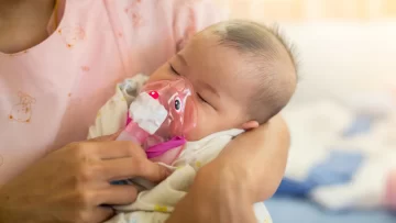 Luego de 60 años de investigación, logran crear una vacuna contra la bronquiolitis