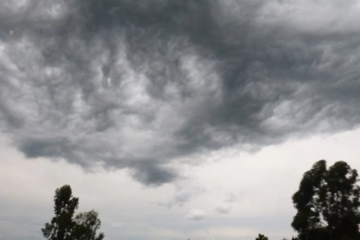Seis departamentos sanjuaninos, bajo alerta por tormentas durante la tarde de hoy