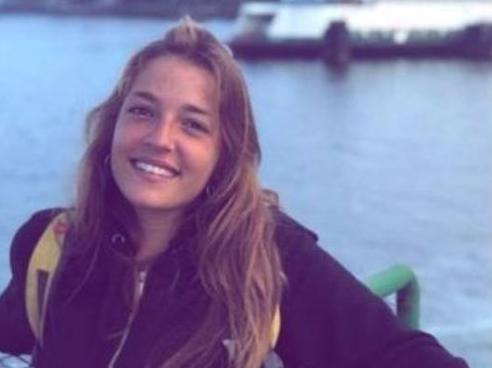 Intentó hacer jabón con un tutorial de Internet y se quemó los ojos Intentó hacer jabón con un tutorial de Internet y se quemó los ojos