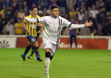 Central Córdoba dio el gran golpe en Rosario